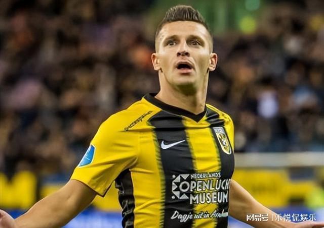 体育热身赛 山东泰山1-2北京国安 结束上海集训