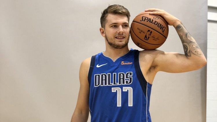 火爆！“苏超”城市联赛观众突破110万 场均超2.3万人